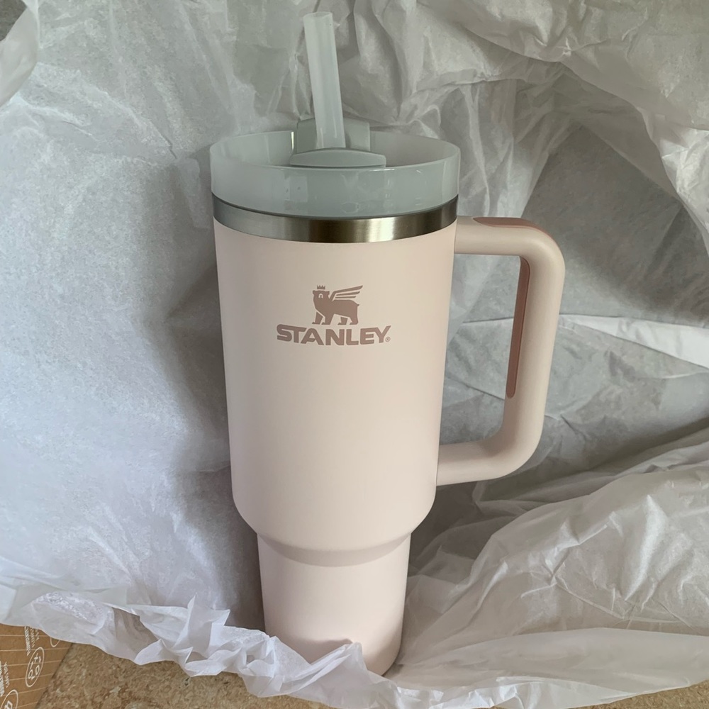 Rose Quartz Stanley Adventure Quencher H2.0